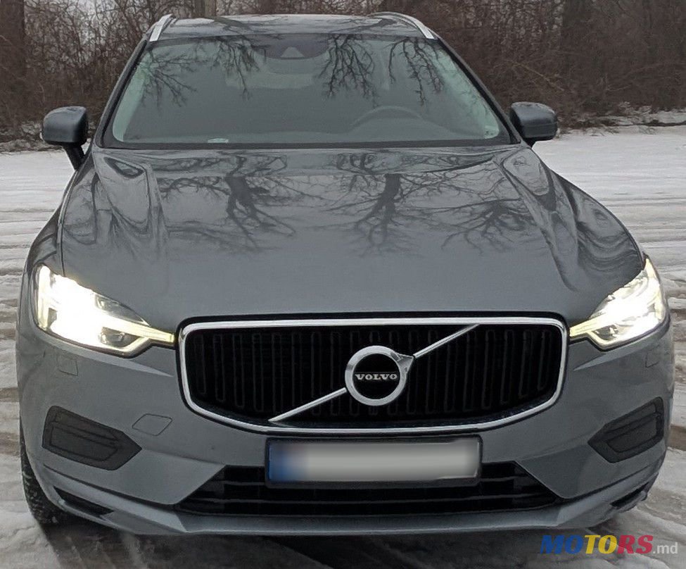 2019' Volvo XC60 photo #1