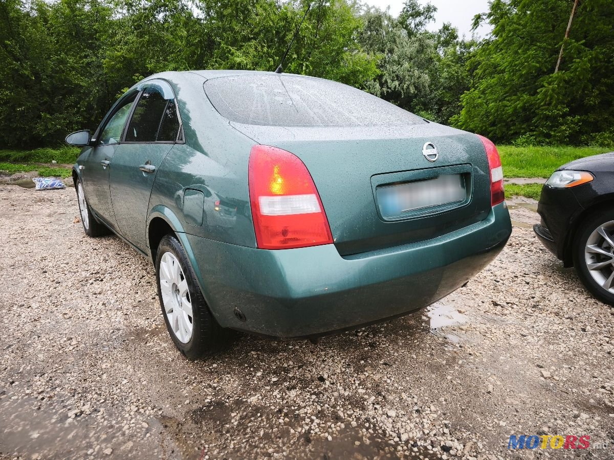 2002' Nissan Primera photo #2