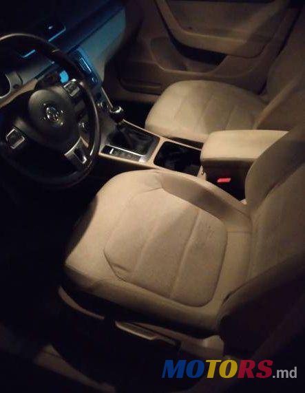 2012' Volkswagen Passat photo #1