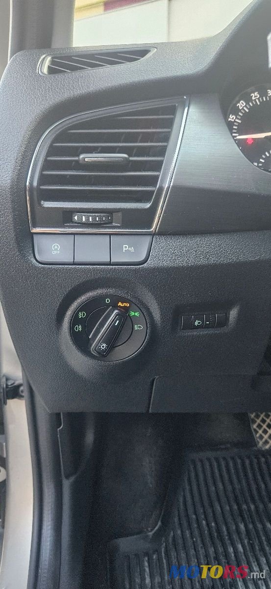 2015' Skoda Fabia photo #6