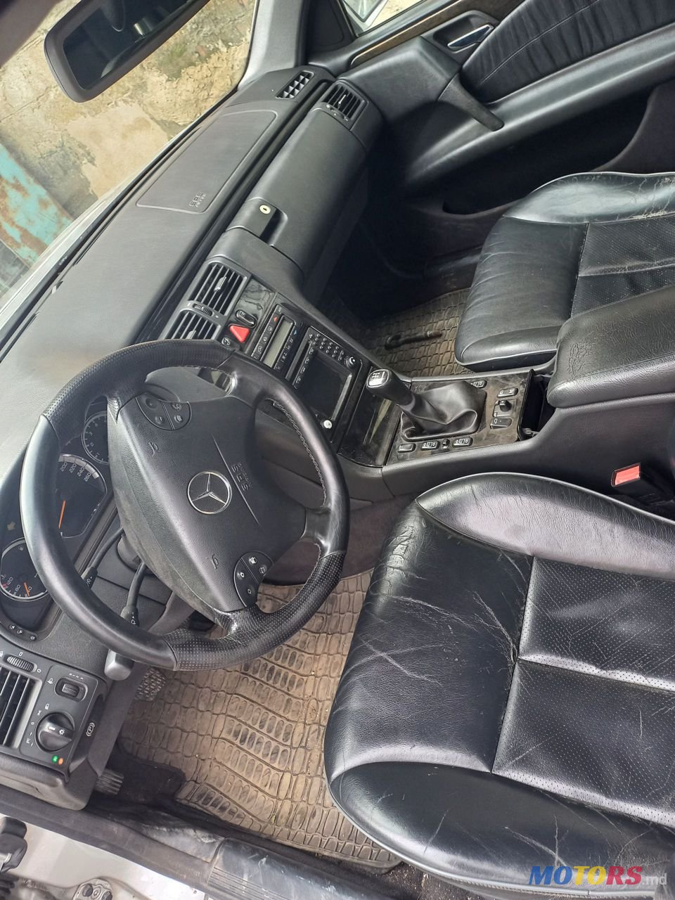 2001' Mercedes-Benz E Класс photo #3