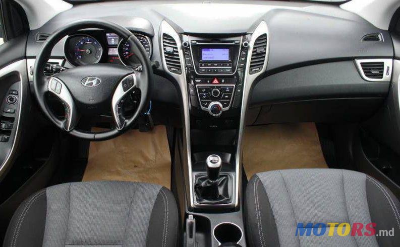 2014' Hyundai I30 photo #2