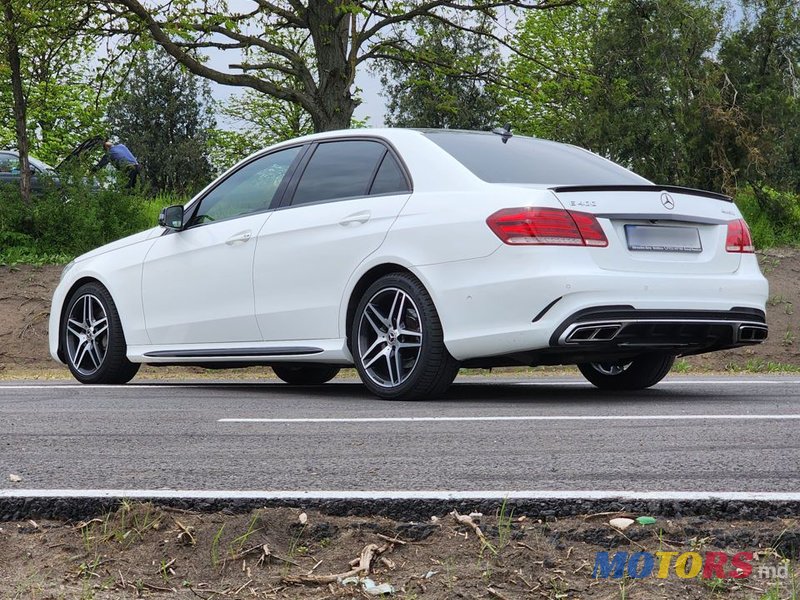 2014' Mercedes-Benz E-Class photo #3