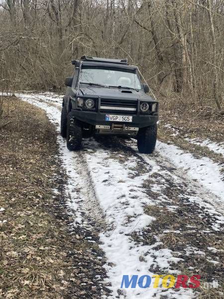 1995' Mitsubishi Pajero photo #1