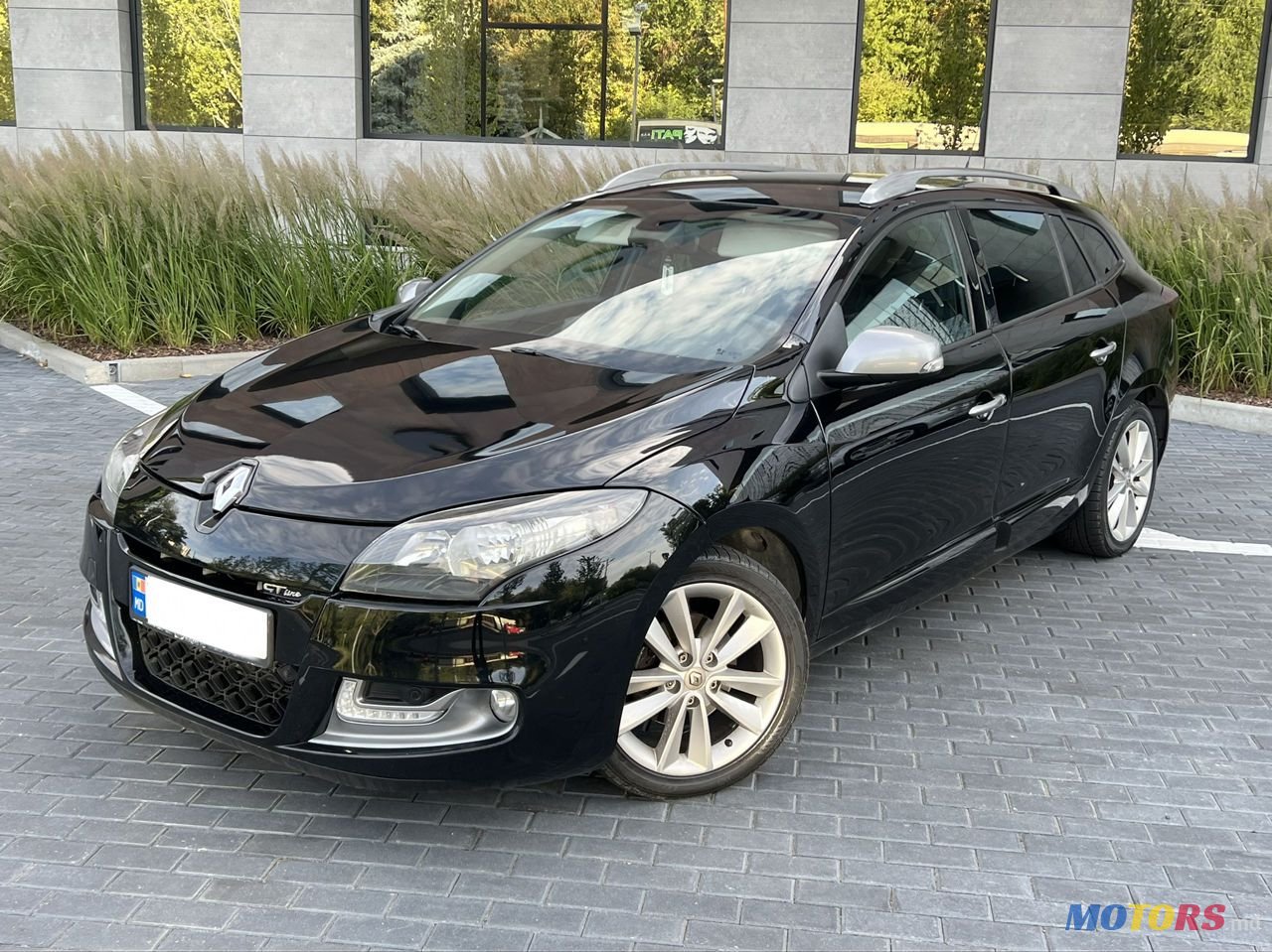 2012' Renault Megane photo #1