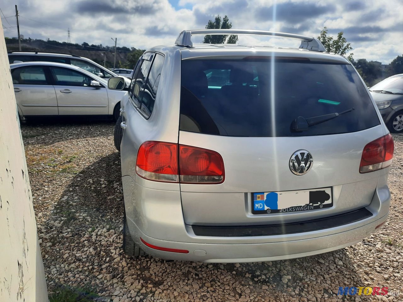 2005' Volkswagen Touareg photo #4