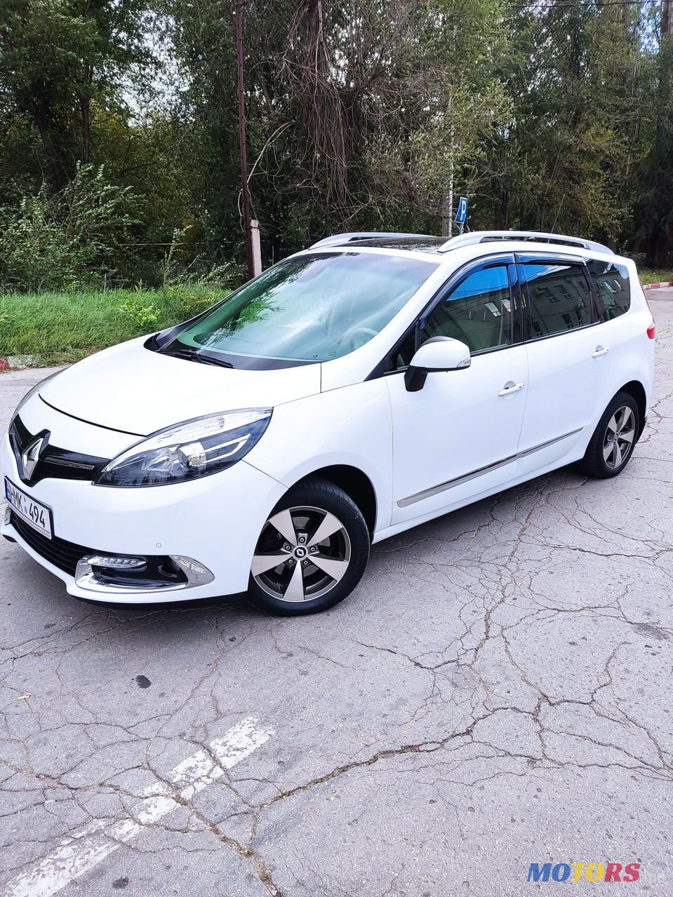 2014' Renault Grand Scenic photo #2