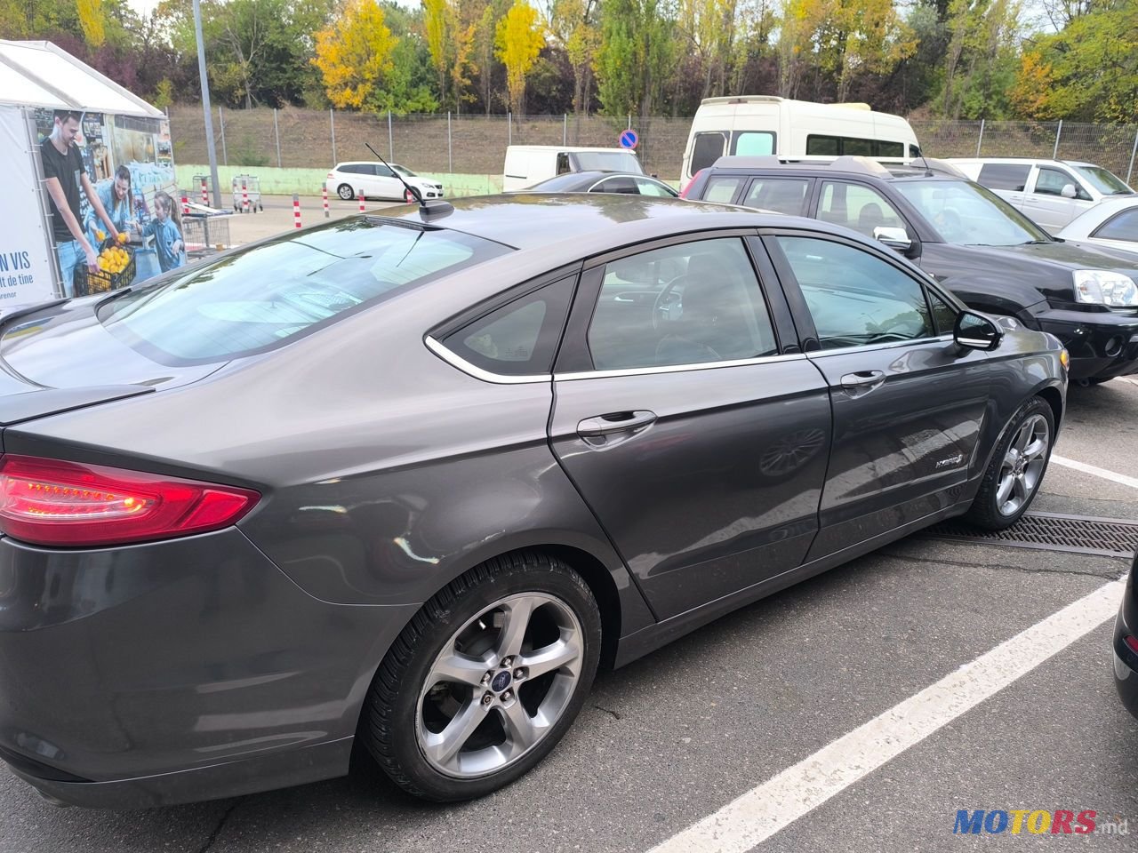 2013' Ford Fusion photo #3