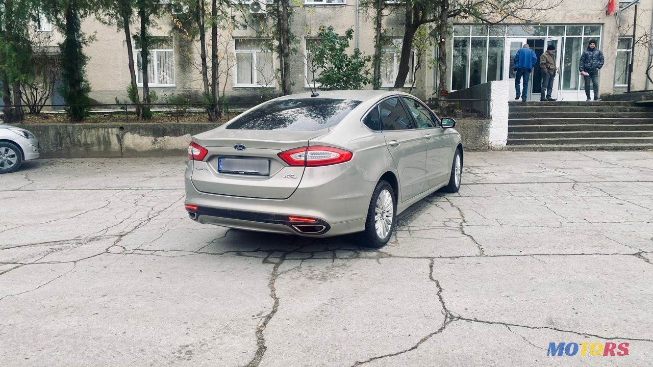 2014' Ford Fusion photo #3