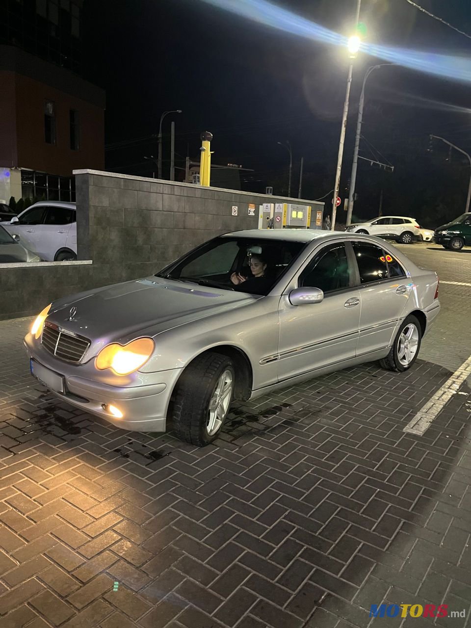 2001' Mercedes-Benz C-Class photo #1