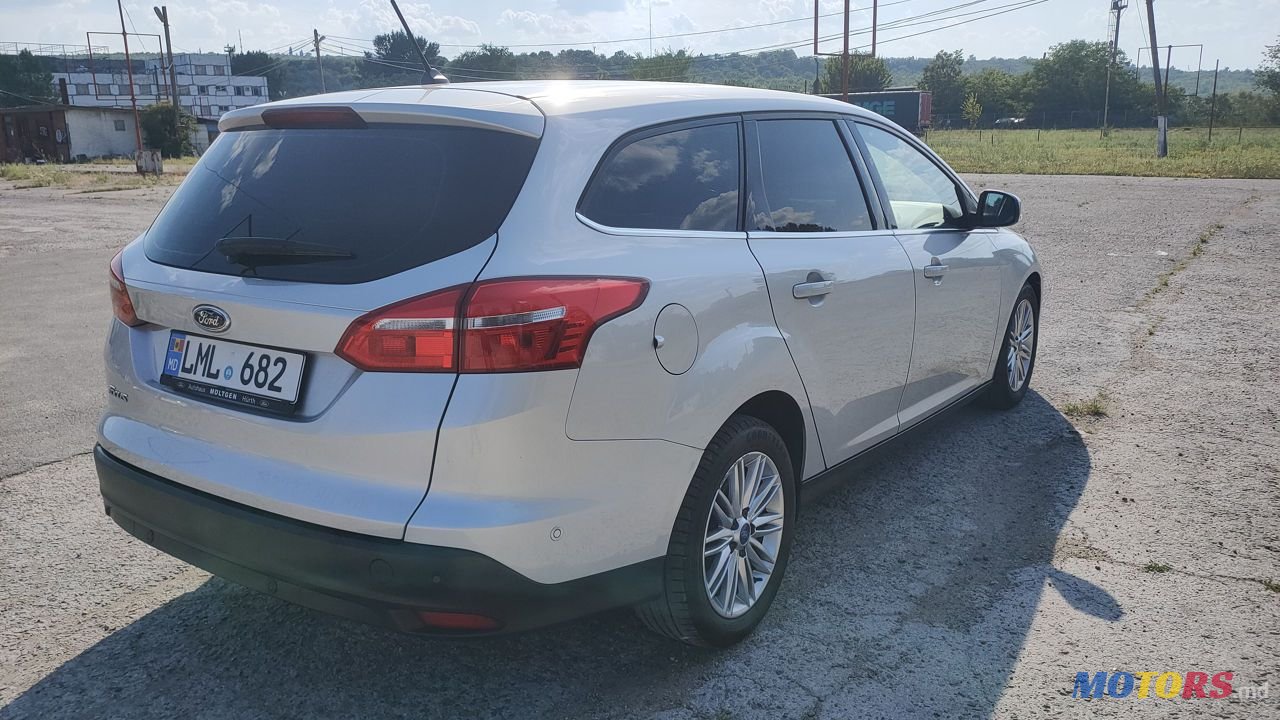 2017' Ford Focus photo #4