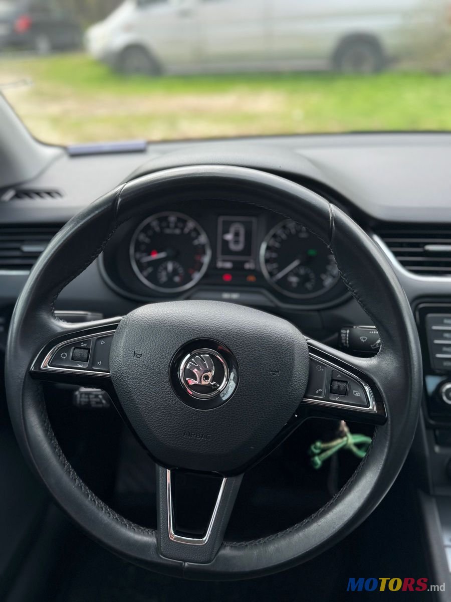 2015' Skoda Octavia photo #6