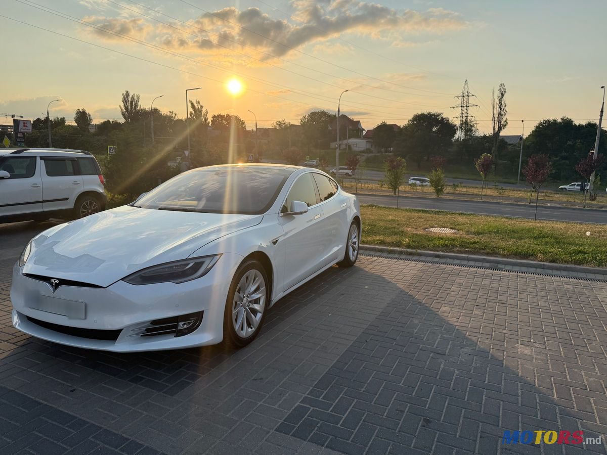 2016' Tesla Model S photo #5