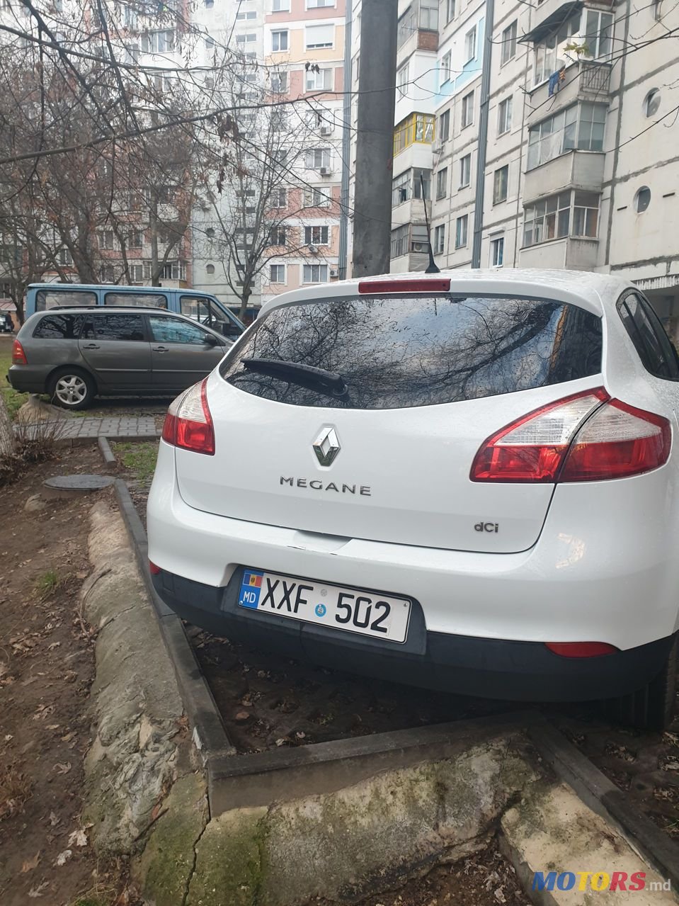 2012' Renault Megane photo #2