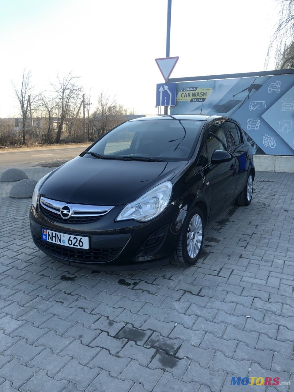 2012' Opel Corsa photo #1