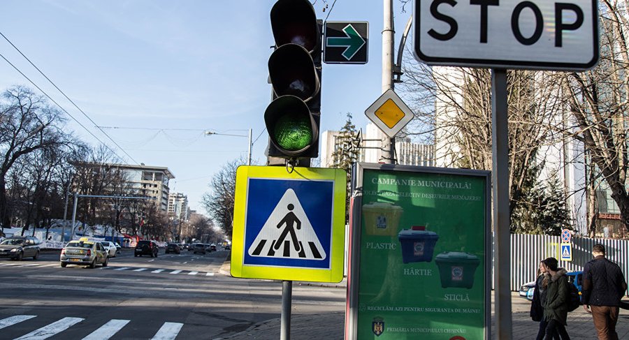 В трёх опаснейших местах Кишинёва появятся светофоры