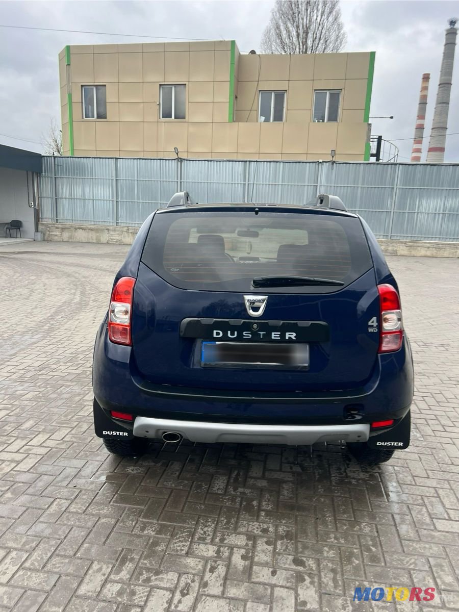 2015' Dacia Duster photo #4