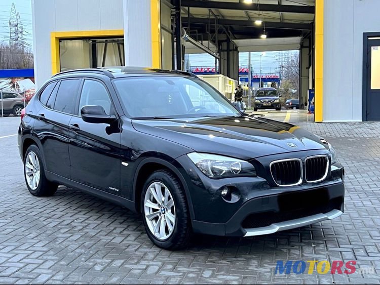 2011' BMW X1 photo #2