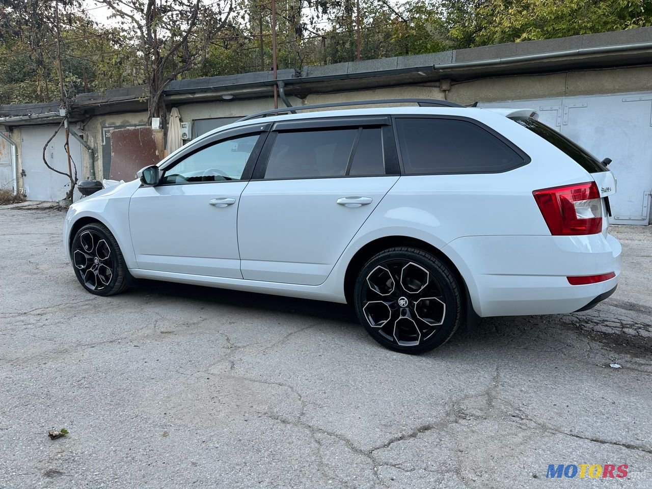 2014' Skoda Octavia photo #3