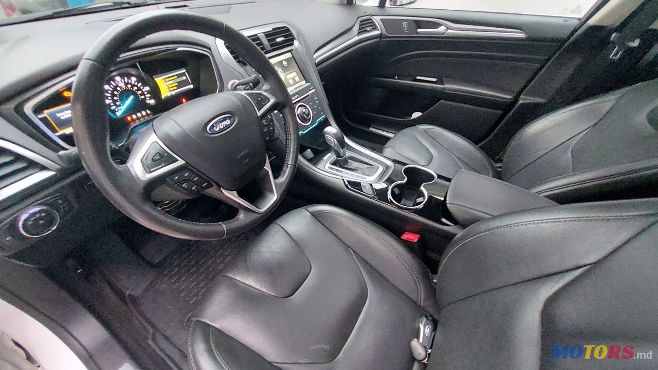 2014' Ford Fusion photo #6