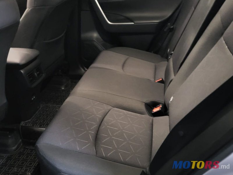 2022' Toyota RAV4 photo #6