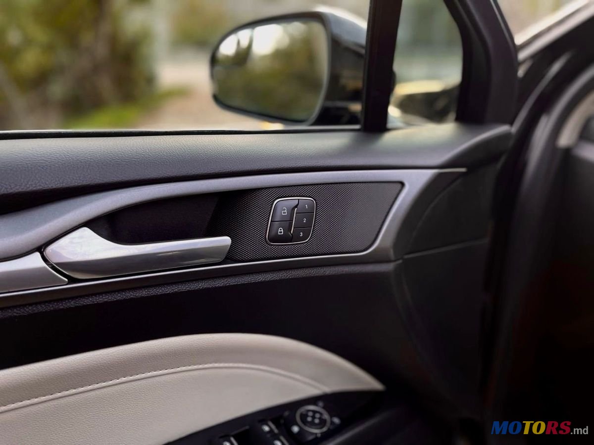 2015' Ford Fusion photo #6