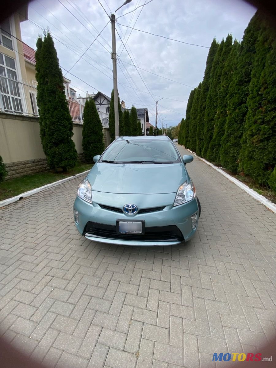 2015' Toyota Prius photo #6
