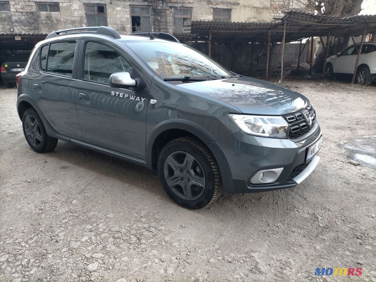 2017' Dacia Sandero Stepway photo #2