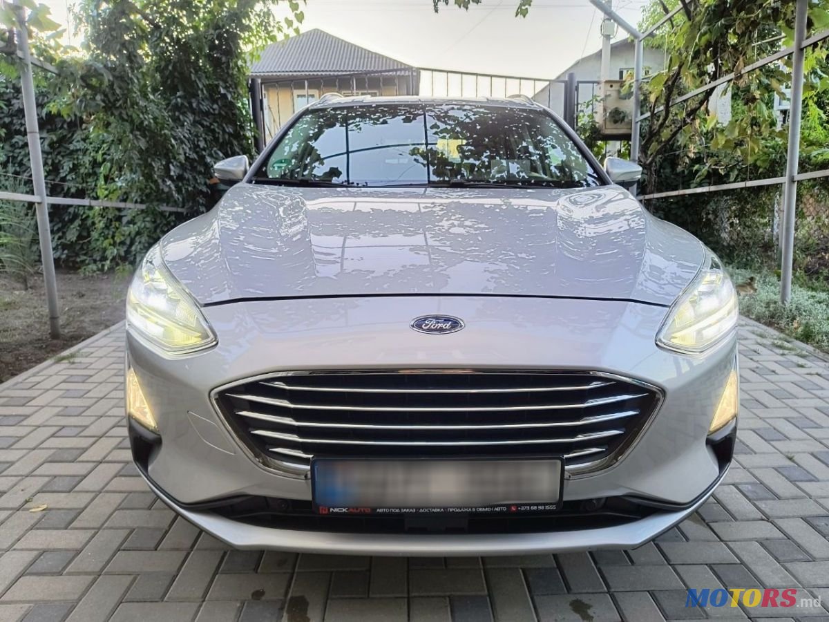 2018' Ford Focus photo #2