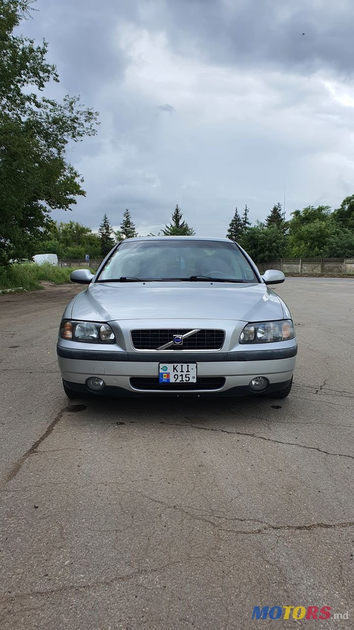2002' Volvo S60 photo #3