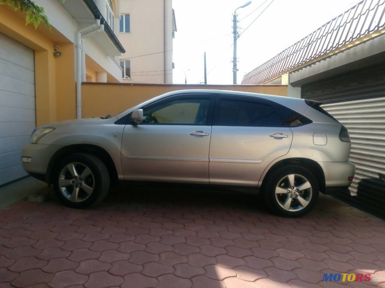2005' Lexus RX 300 photo #2