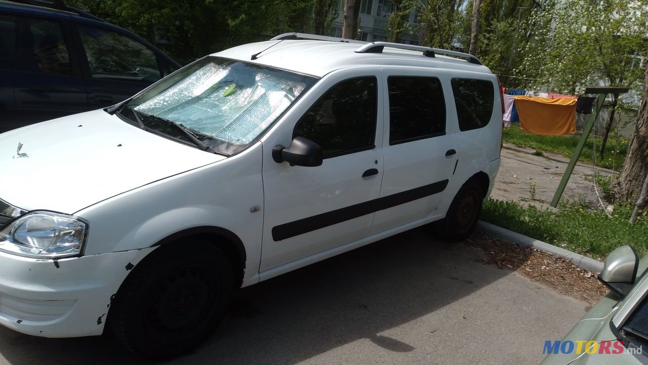 2009' Dacia Logan photo #2