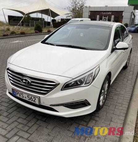 2014' Hyundai Sonata photo #2