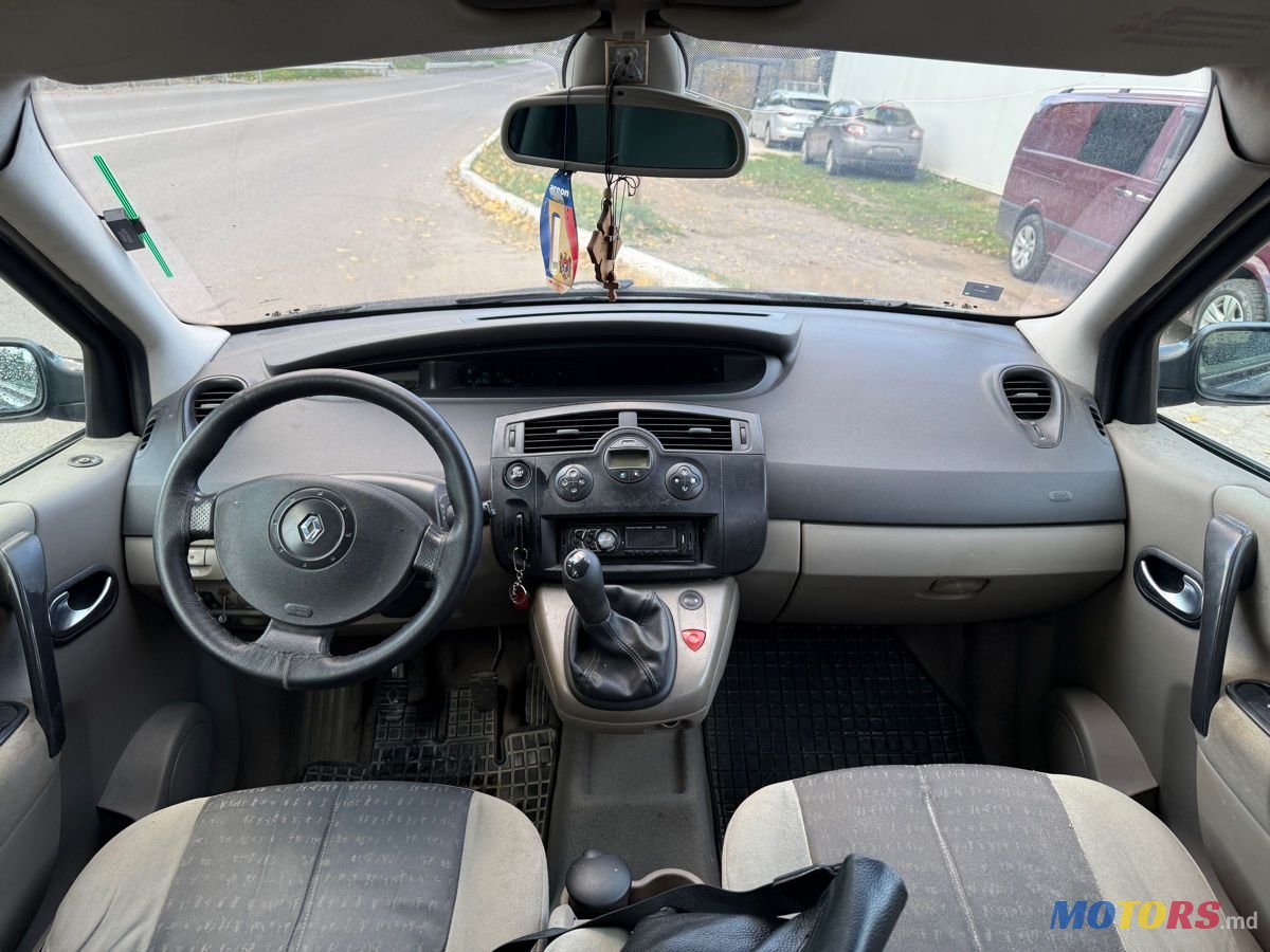 2005' Renault Scenic photo #6