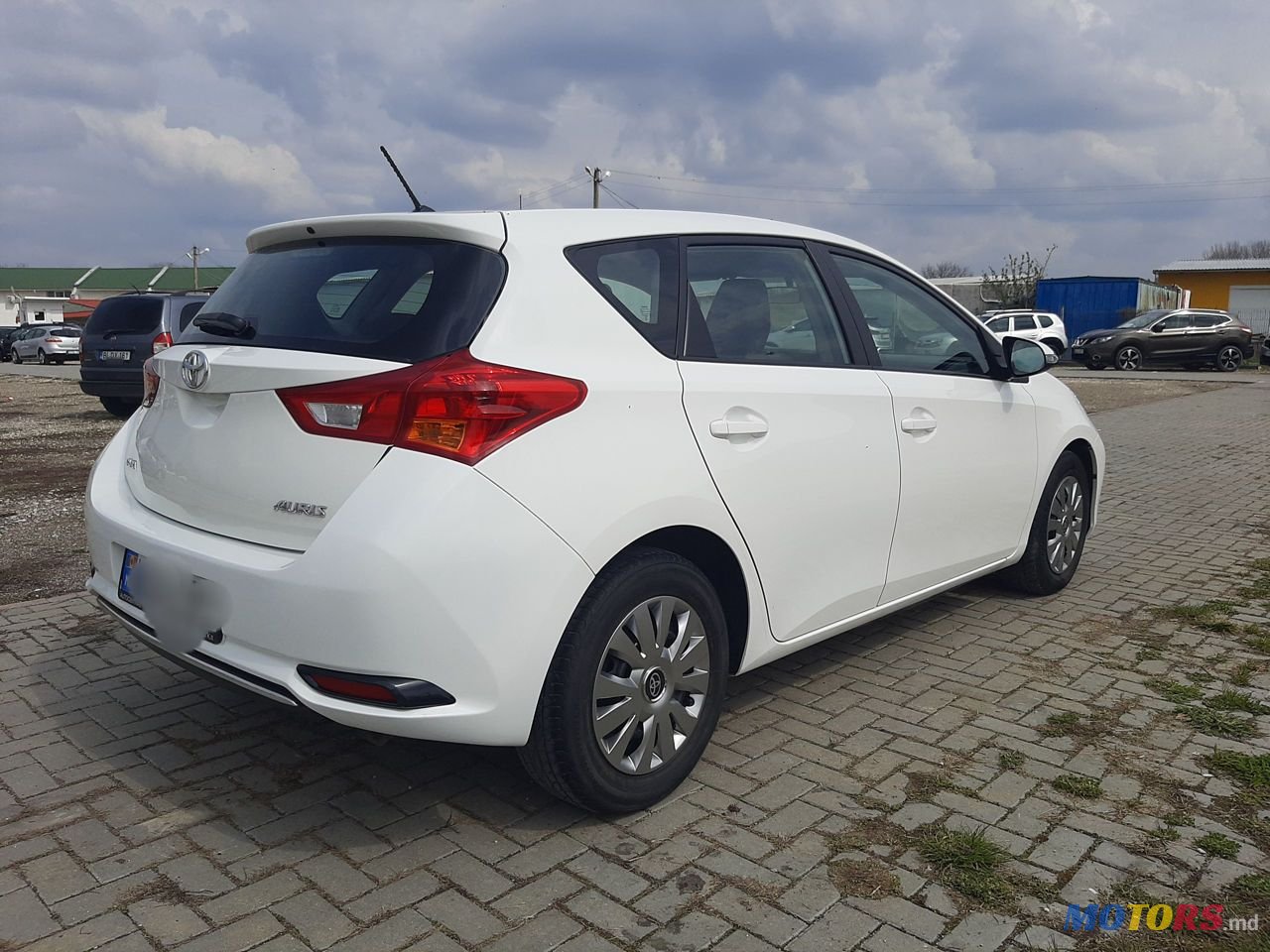 2014' Toyota Auris photo #6