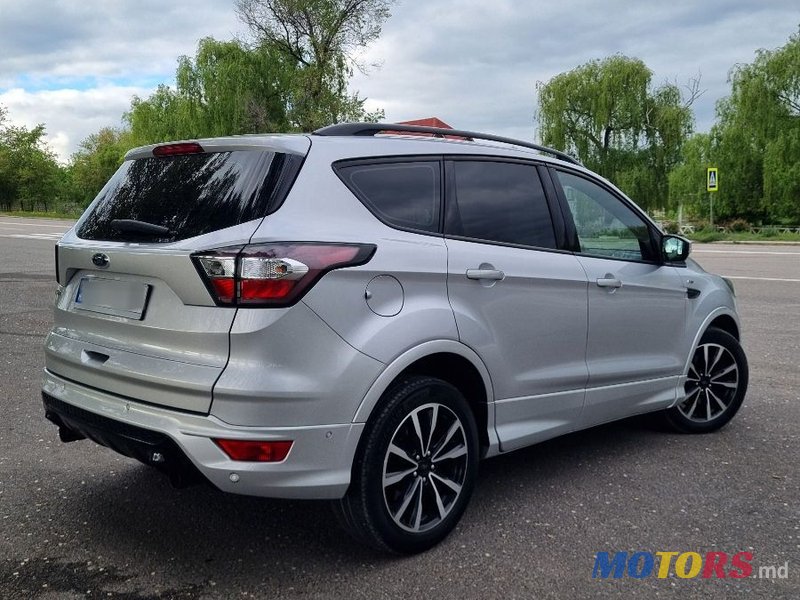 2017' Ford Kuga photo #3