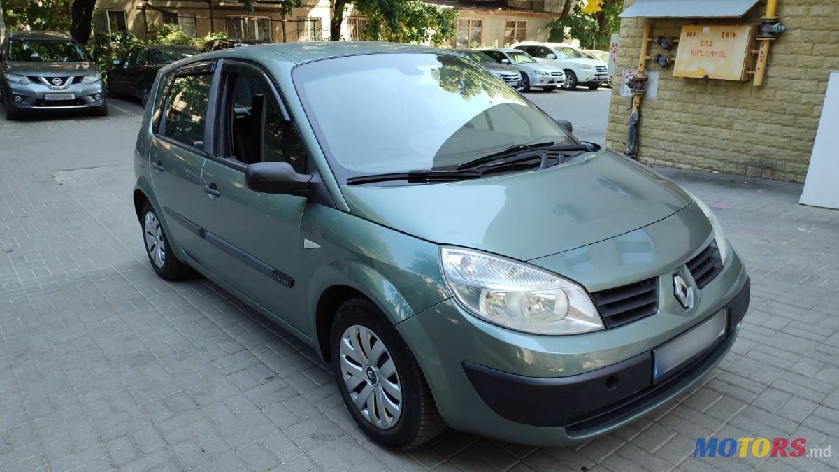 2004' Renault Scenic photo #2