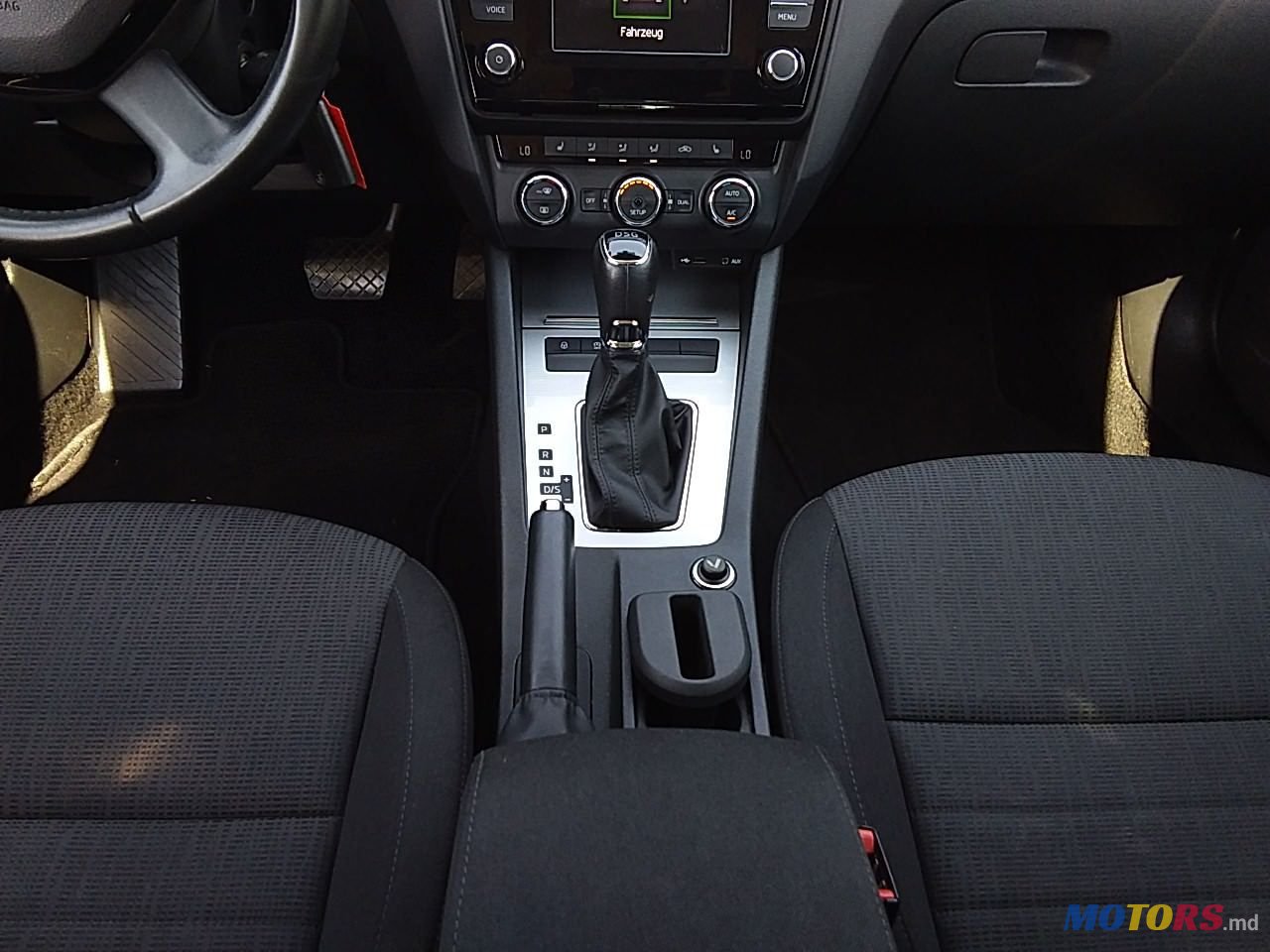 2014' Skoda Octavia photo #5