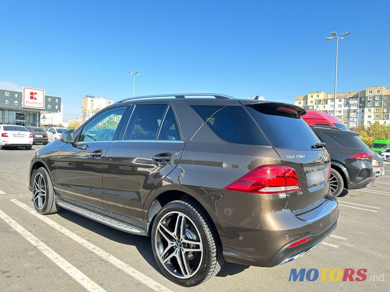 2017' Mercedes-Benz GLE photo #2