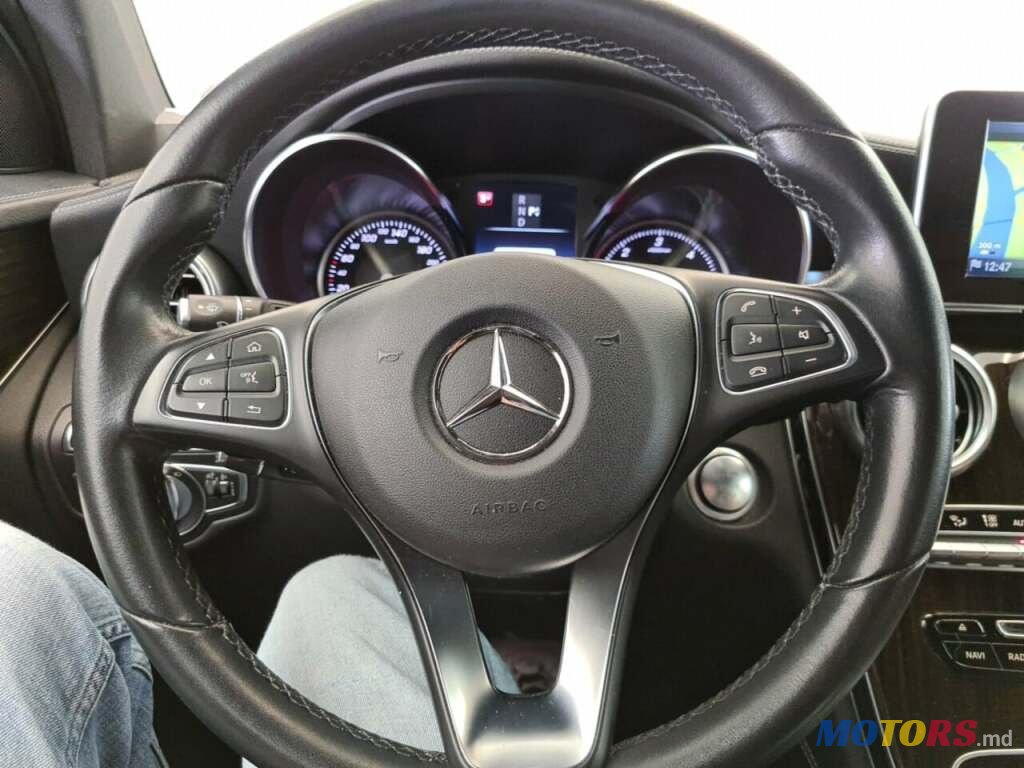 2018' Mercedes-Benz Glc photo #6