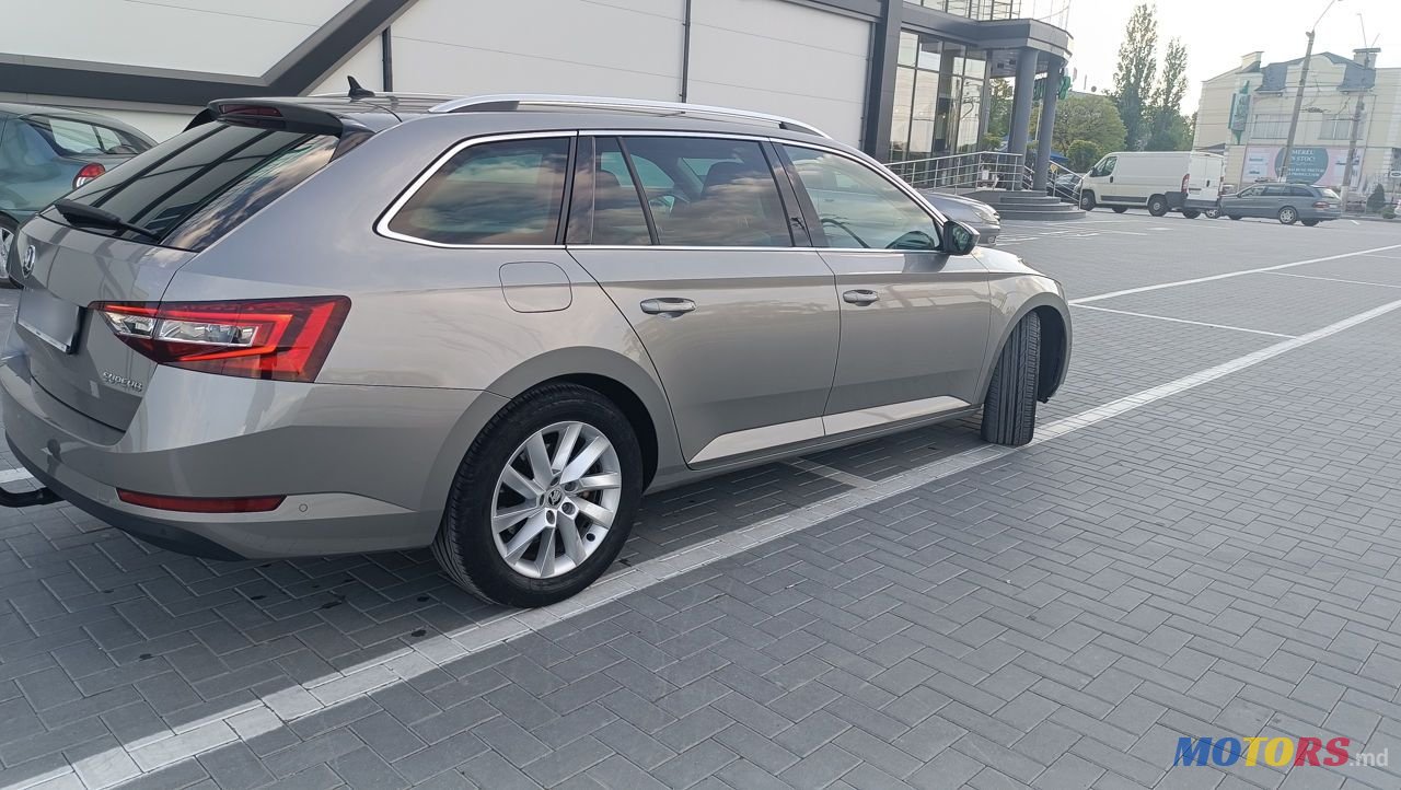 2017' Skoda Superb photo #4
