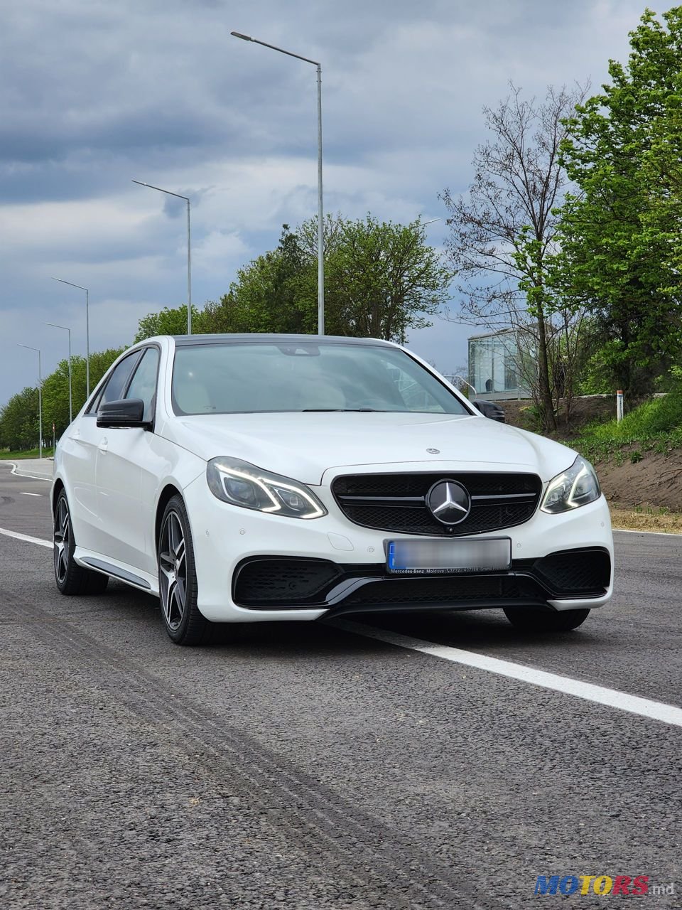2014' Mercedes-Benz E-Class photo #1