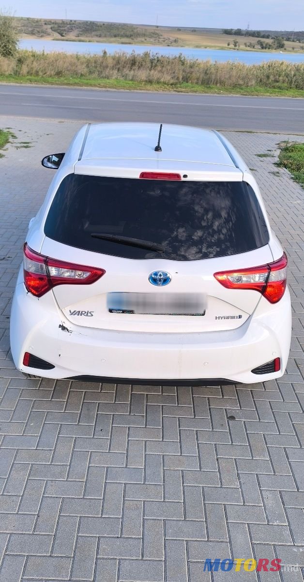2018' Toyota Yaris photo #5