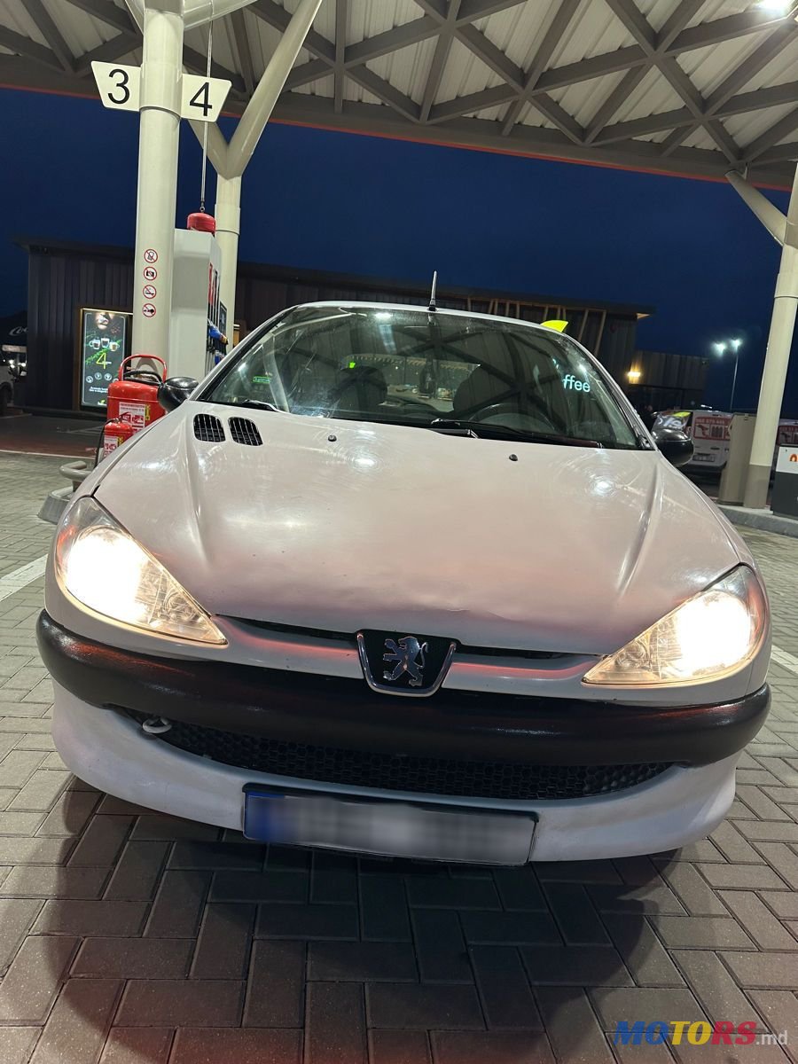 2005' Peugeot 206 photo #1
