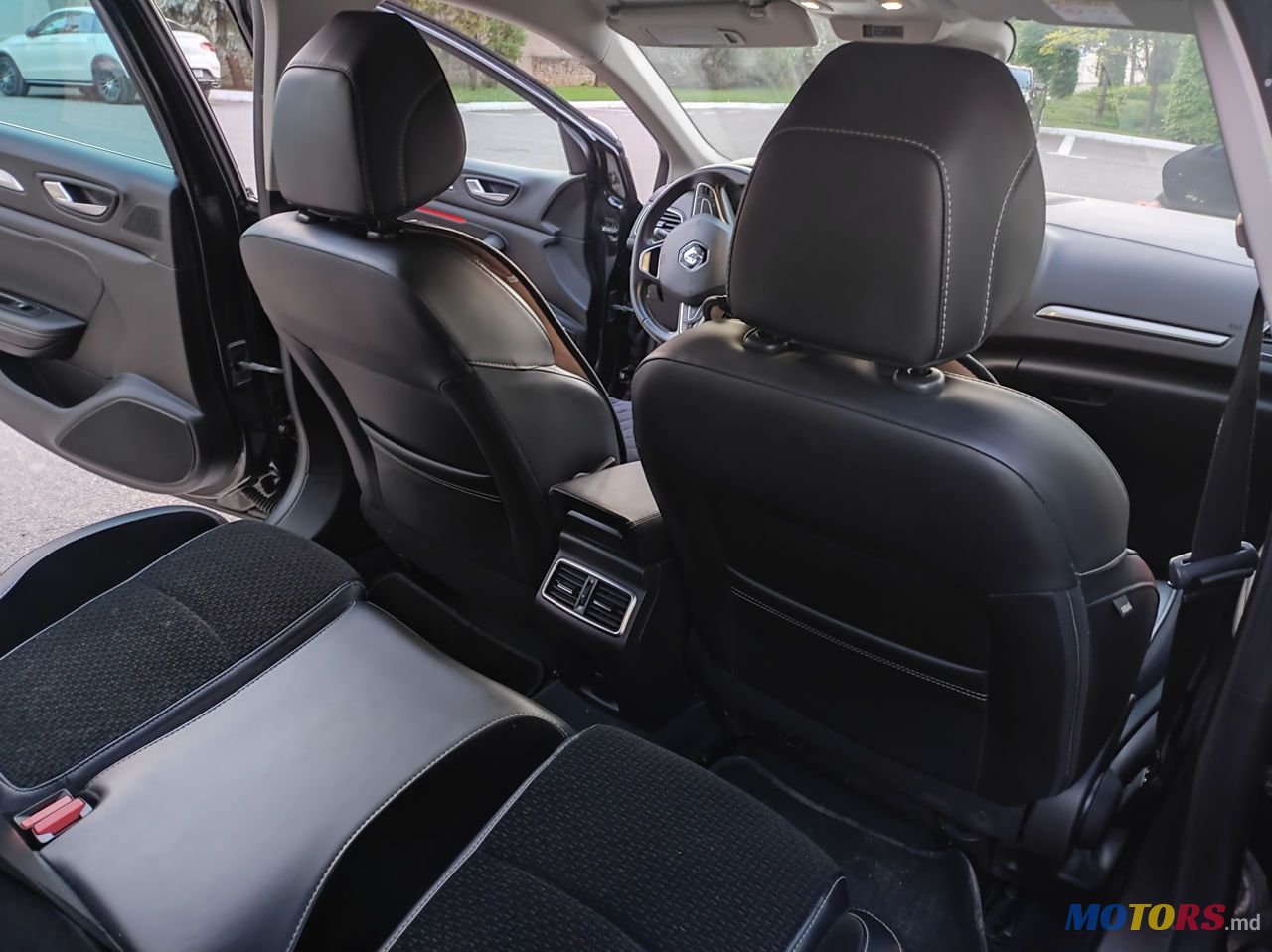 2018' Renault Megane photo #2