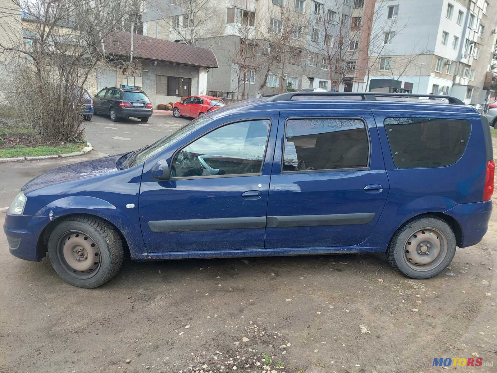 2009' Dacia Logan mcv photo #2