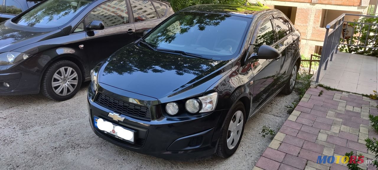 2013' Chevrolet Aveo photo #2