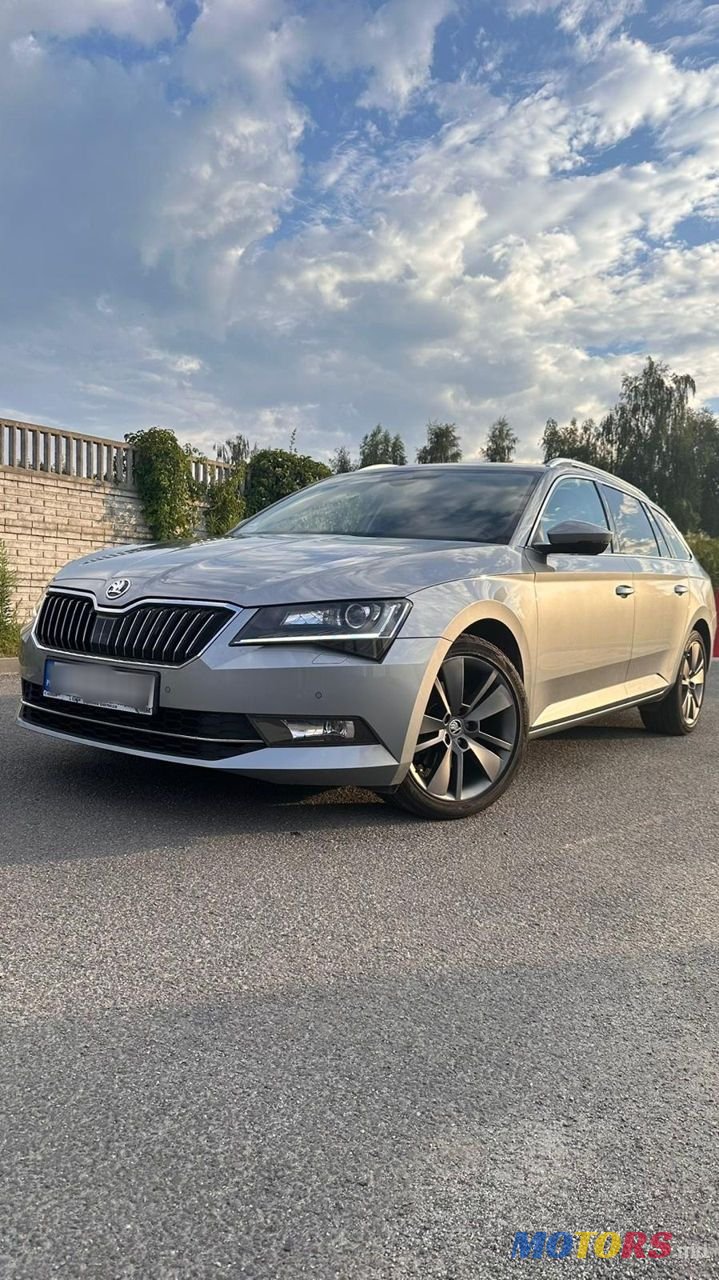 2019' Skoda Superb photo #1
