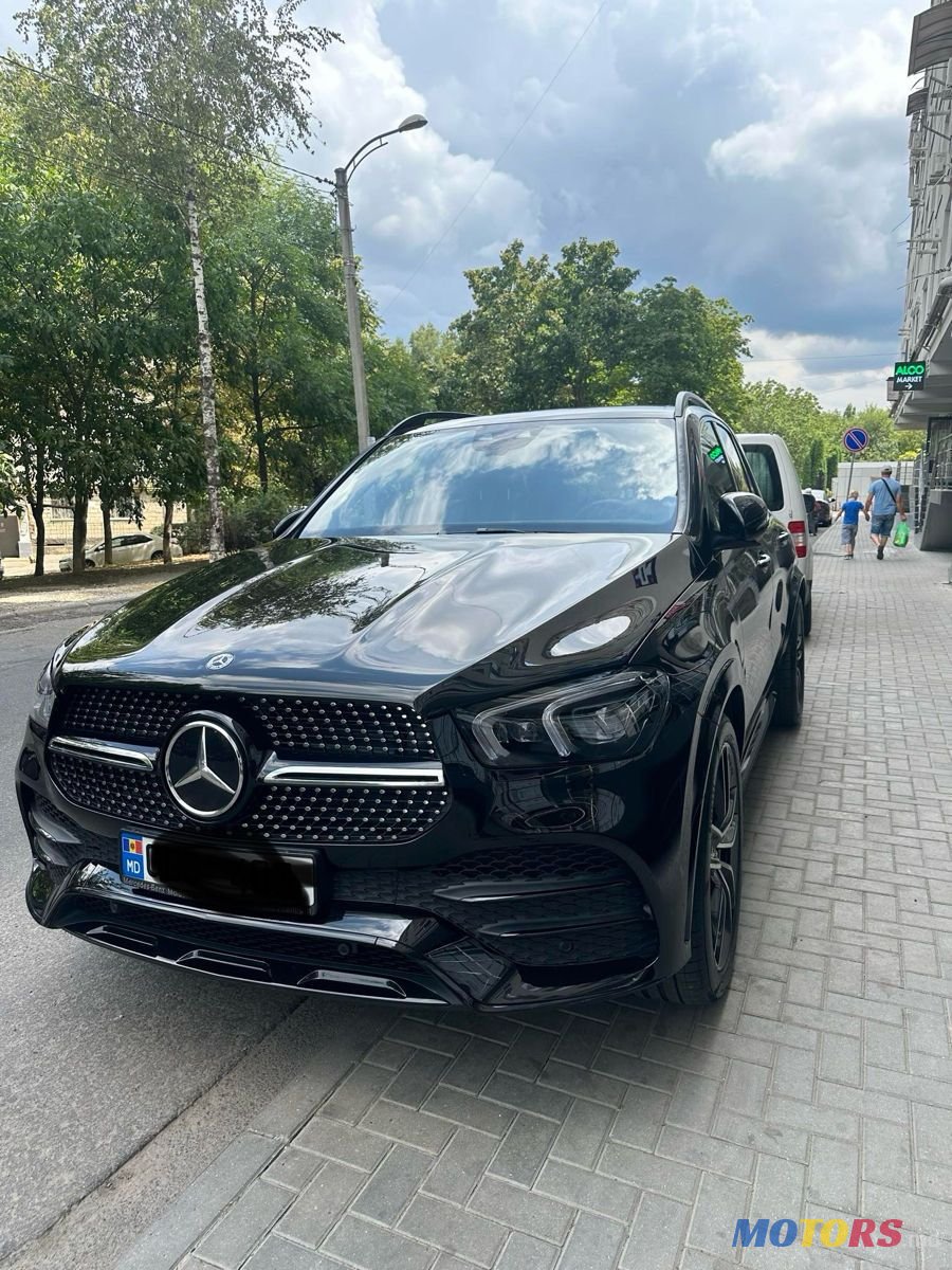 2021' Mercedes-Benz GLE photo #1