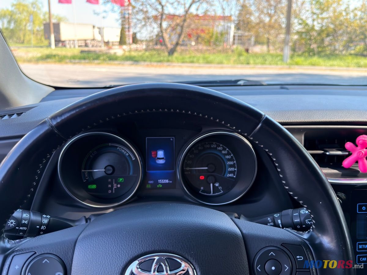 2015' Toyota Auris photo #5